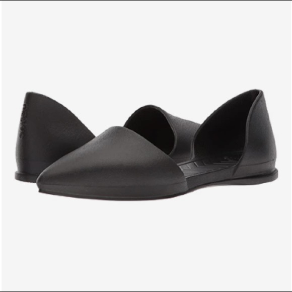 ❗️SOLD❗️Native Audrey Pointed Toe Flats❣️ - Picture 2 of 9